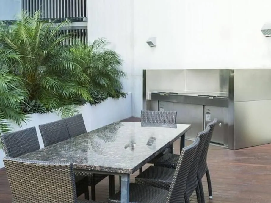 Charming Waterfront Apartment Cairns 0*,  Australie